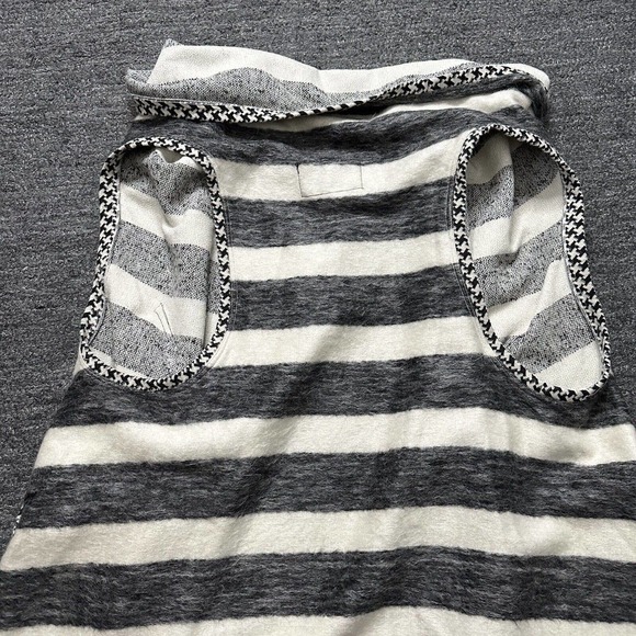 Dem Two Hands Vest Women One Size Gray White Shawl Stripe Artsy Art to Wear Wool - Picture 10 of 11